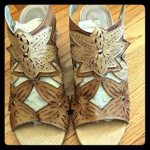 XOXO Cut Out Wedge Sandals 6M